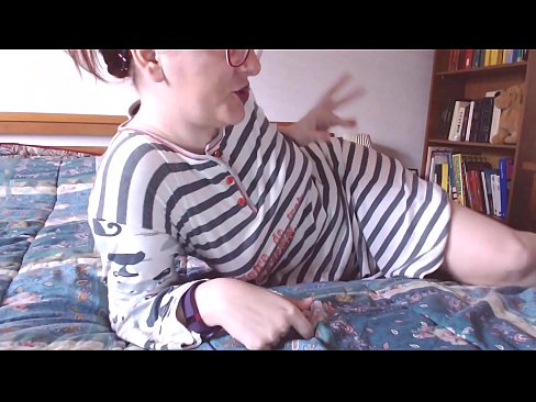❤️ Gabh an coileach mòr dubh seo nad bheul tràill bheag ️  Porno  aig porn gd.xxx-wow-net.ru